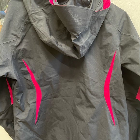 The North face womens black and hot pink Hyvent jacket - Picture 7 of 8
